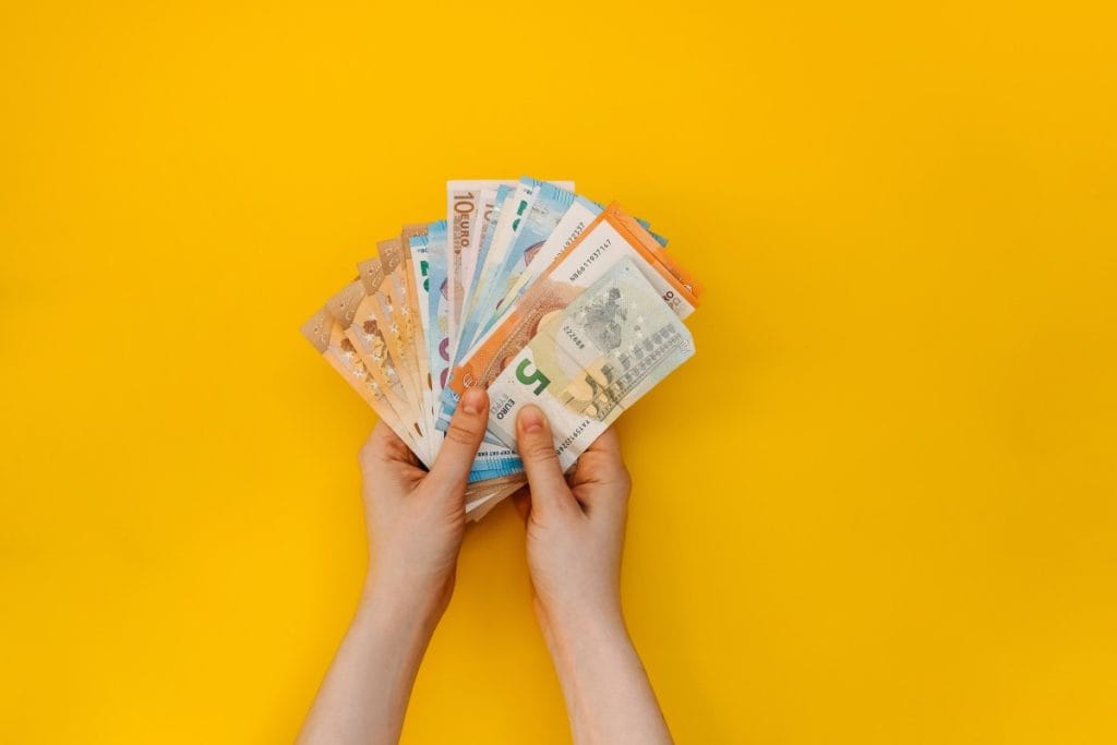 Kako da prepoznaš finansijsku prevaru na internetu Kako da prepoznaš finansijsku prevaru na internetu